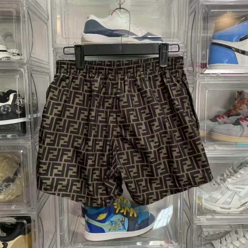 Fendi Fendi printed short pants Size US 44 / EU 60 - 4 Thumbnail