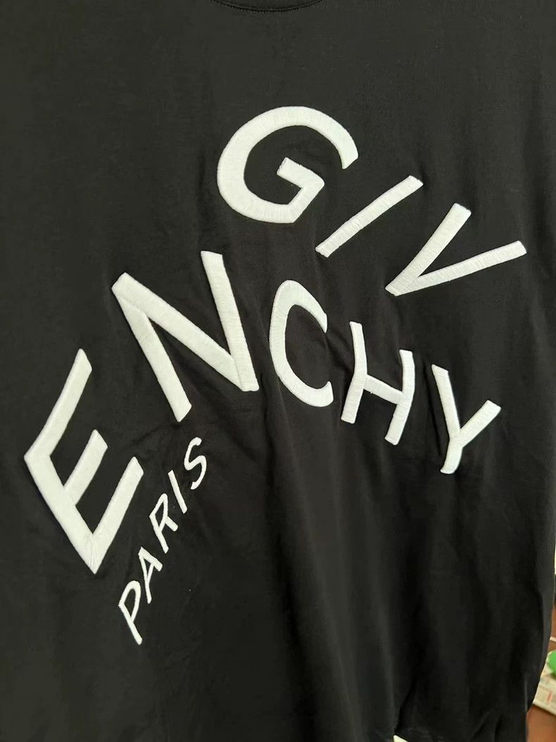 Givenchy Givenchy Black Logo Short Sleeve OS Size US M / EU 48-50 / 2 - 2 Thumbnail