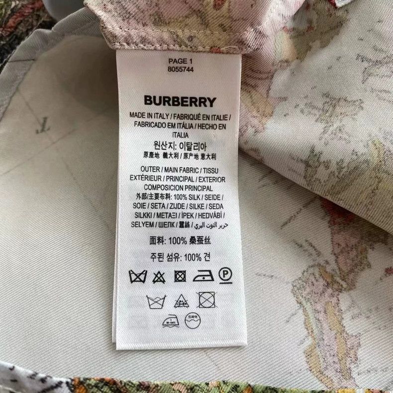 Burberry Burberry SS22 Map Print Silk Shirt Size US XXS / EU 40 - 4 Thumbnail