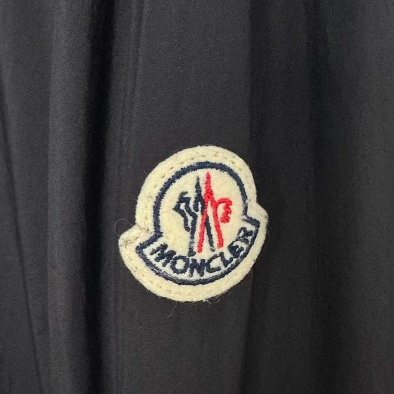 Moncler Moncler Black Logo Zip Jacket Size US M / EU 48-50 / 2 - 3 Thumbnail
