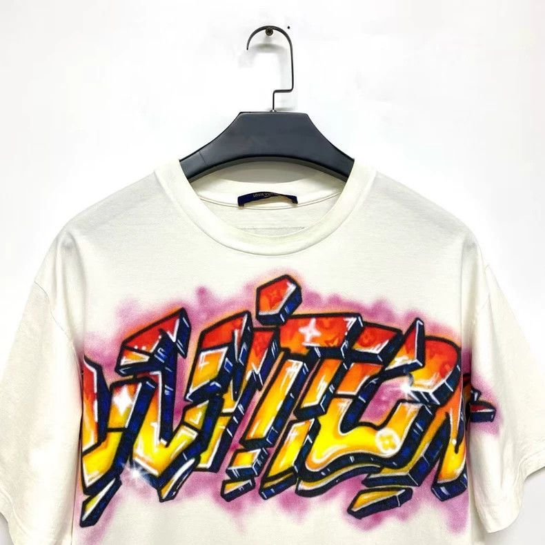 Louis Vuitton Lv Graffiti Short Sleeve T-Shirt Size US XL / EU 56 / 4 - 3 Thumbnail
