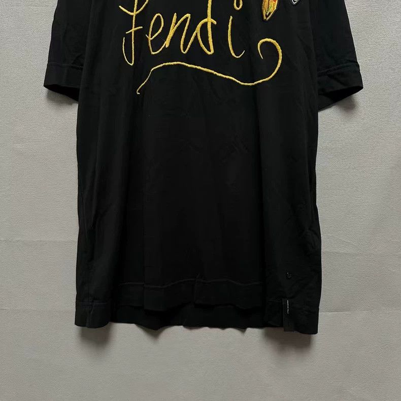 Fendi Fendi embroidered short sleeve T-shirt Size US M / EU 48-50 / 2 - 3 Thumbnail