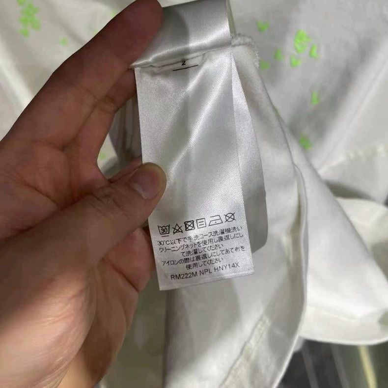 Louis Vuitton Louis Vuitton white green short sleeve Size US L / EU 52-54 / 3 - 8 Thumbnail