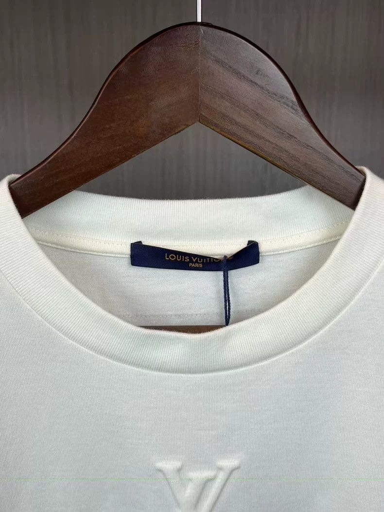 Louis Vuitton louis vuitton short sleeve t-shirt Size US M / EU 48-50 / 2 - 3 Thumbnail