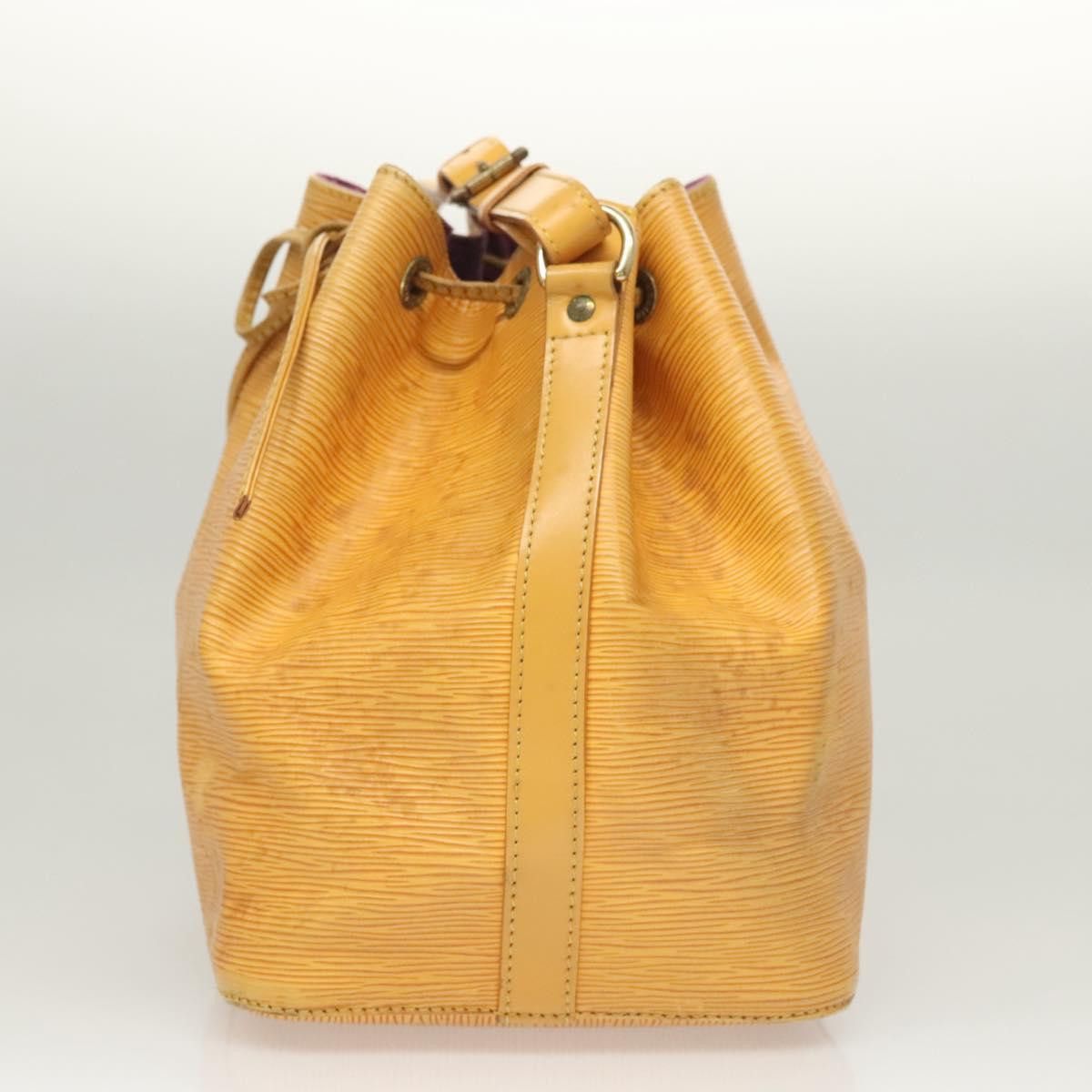 Louis Vuitton Louis Vuitton Petit Noé shoulder Size ONE SIZE - 3 Thumbnail