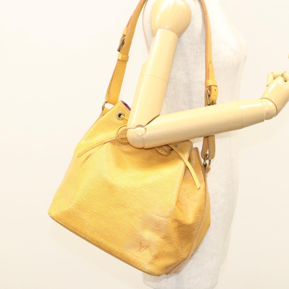 Louis Vuitton Louis Vuitton Petit Noé shoulder Size ONE SIZE - 14 Thumbnail