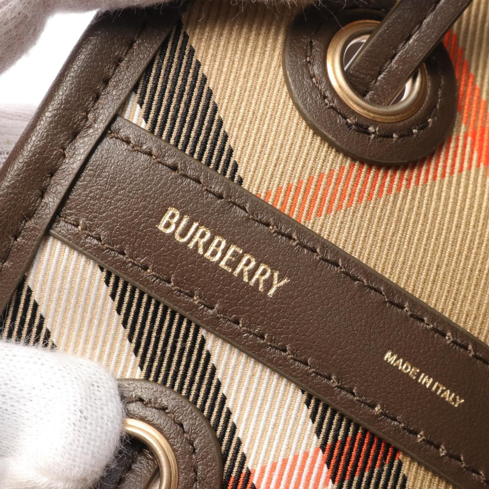 Burberry Burberry Nova Check shoulder Size ONE SIZE - 4 Thumbnail