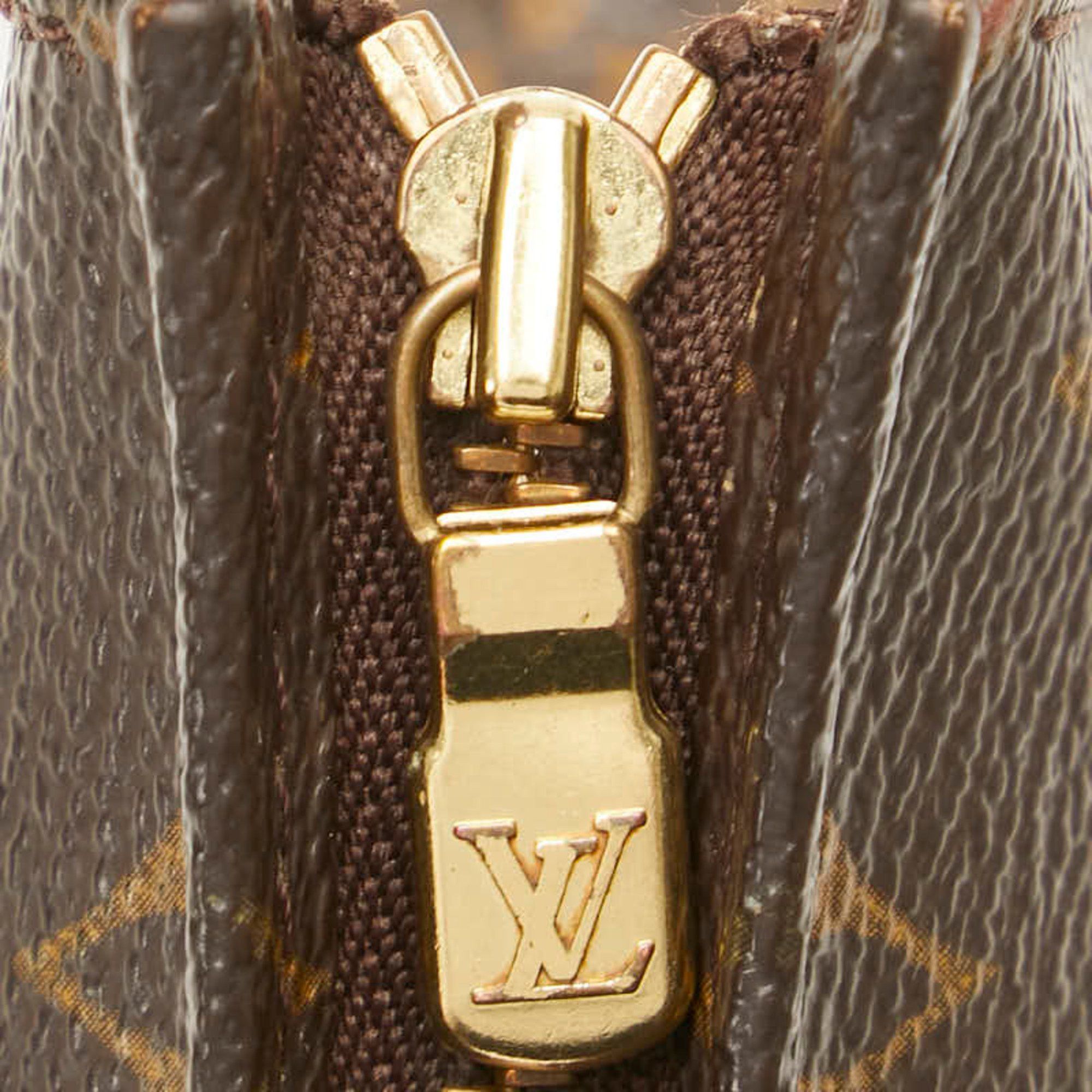 Louis Vuitton Louis Vuitton Trousse de Toilette clutch Size ONE SIZE - 5 Thumbnail