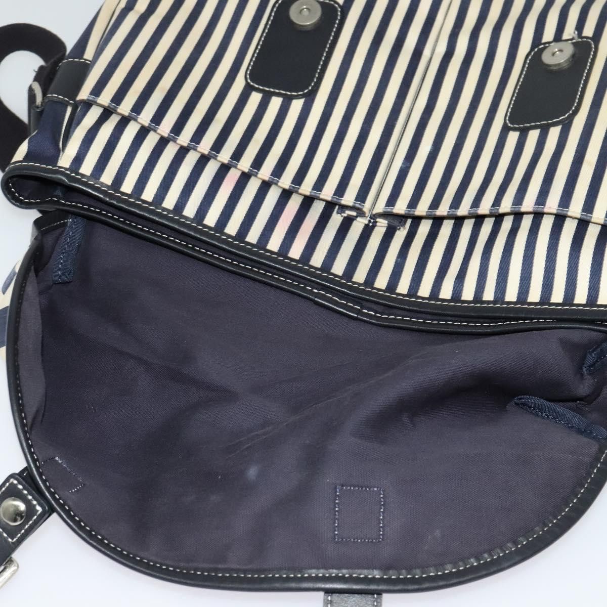Burberry Burberry Black Label shoulder Size ONE SIZE - 18 Thumbnail