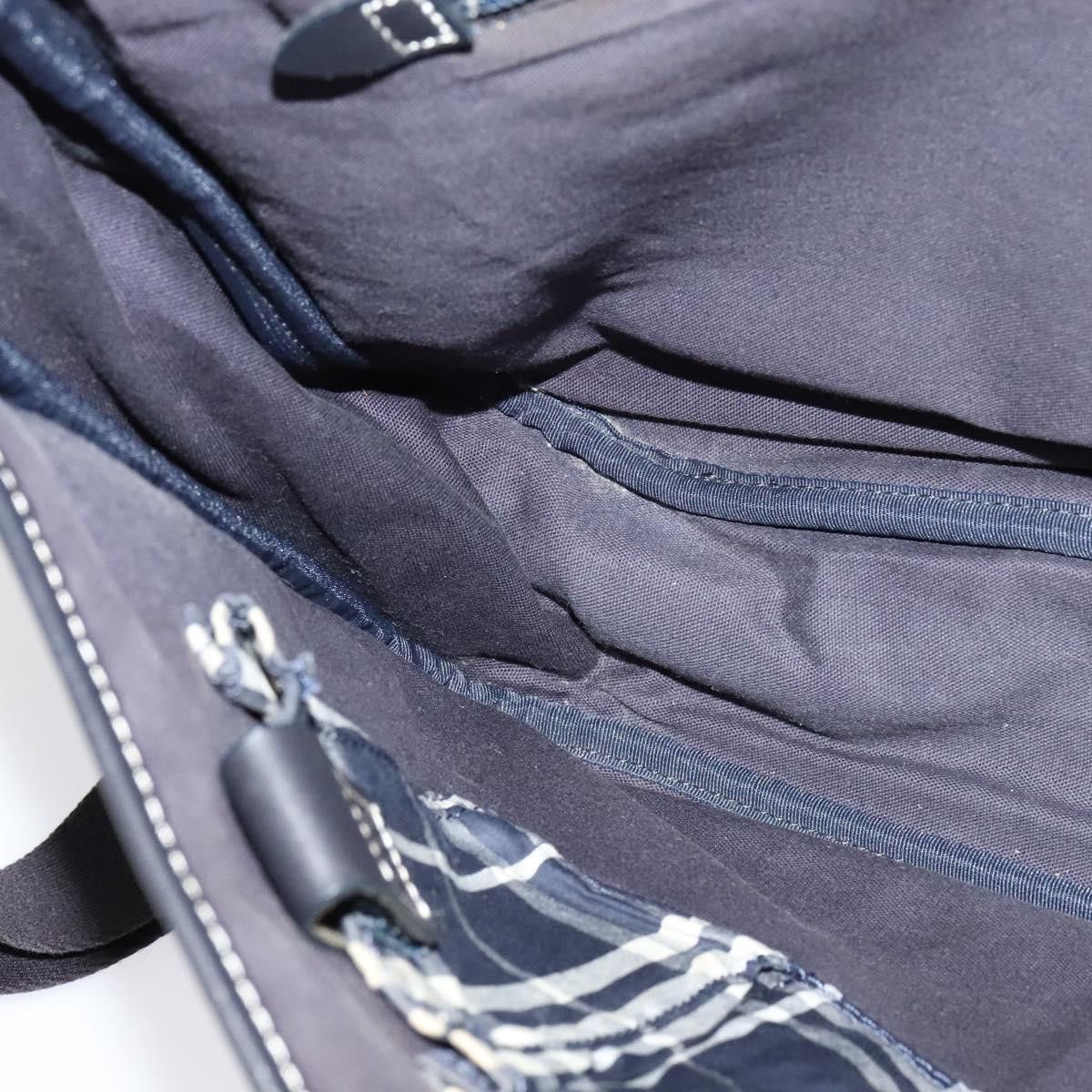 Burberry Burberry Black Label shoulder Size ONE SIZE - 20 Thumbnail