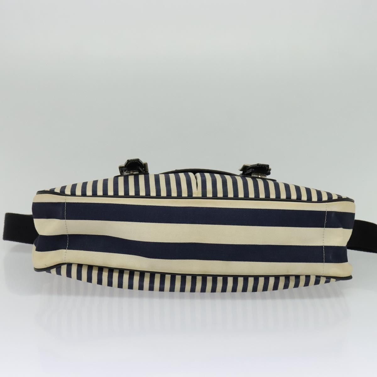 Burberry Burberry Black Label shoulder Size ONE SIZE - 16 Thumbnail