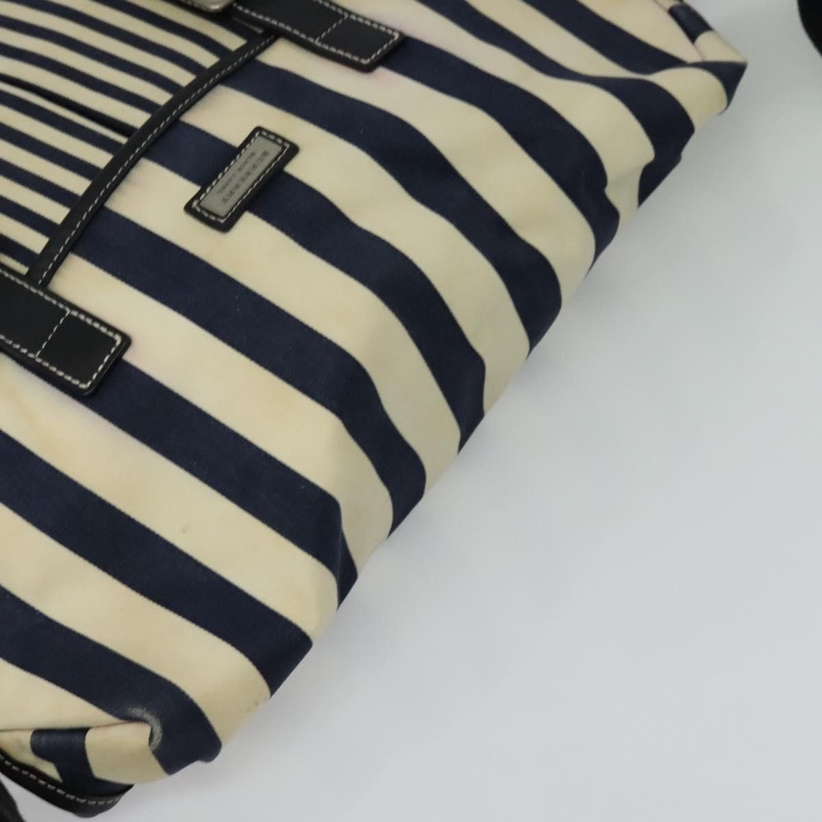Burberry Burberry Black Label shoulder Size ONE SIZE - 14 Thumbnail