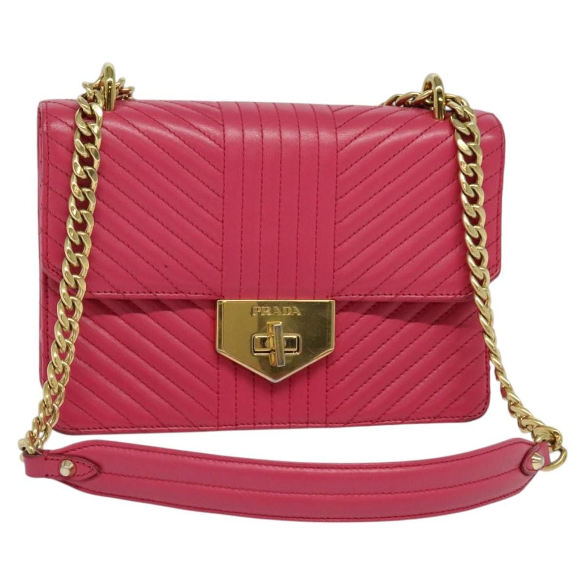 Prada Prada Turnlock shoulder Size ONE SIZE - 16 Thumbnail