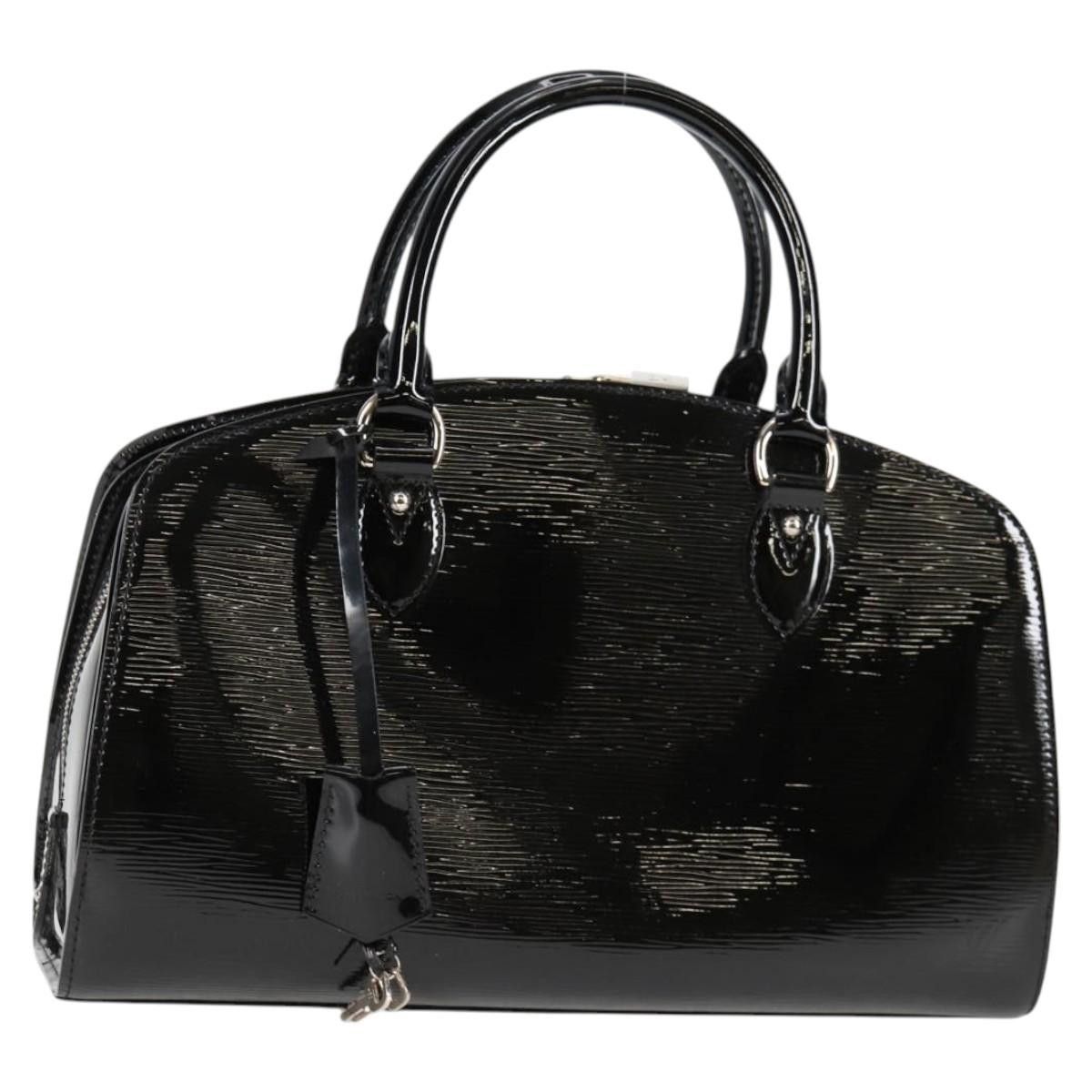 Louis Vuitton Louis Vuitton Pont Neuf handbag Size ONE SIZE - 23 Thumbnail