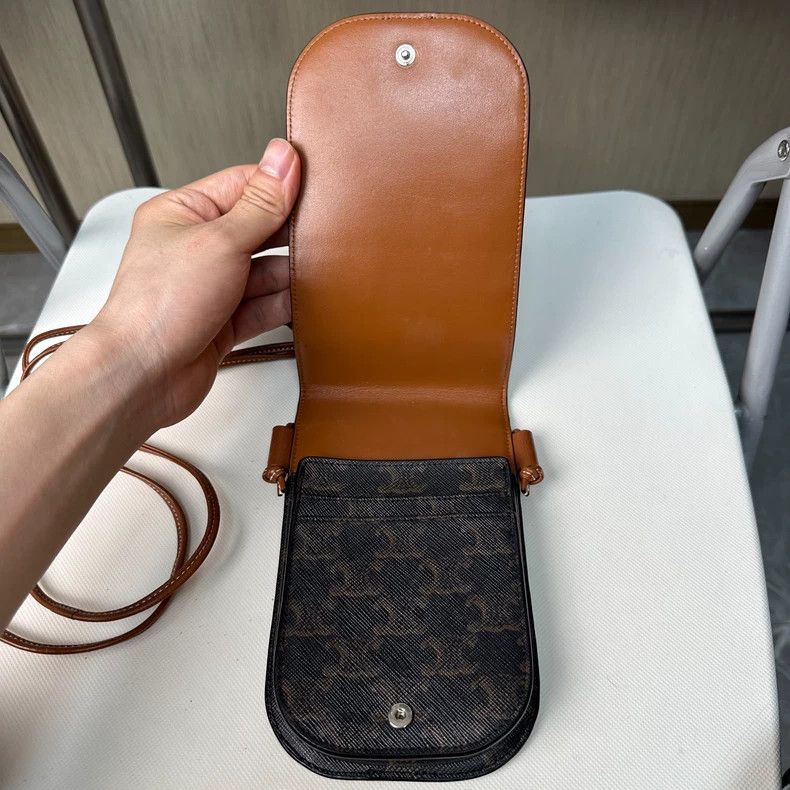 Celine CELINE Triomphe canvas phone bag Size ONE SIZE - 3 Thumbnail