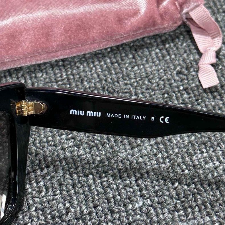 Miu Miu miumiu black metal logo sunglasses Size ONE SIZE - 3 Thumbnail
