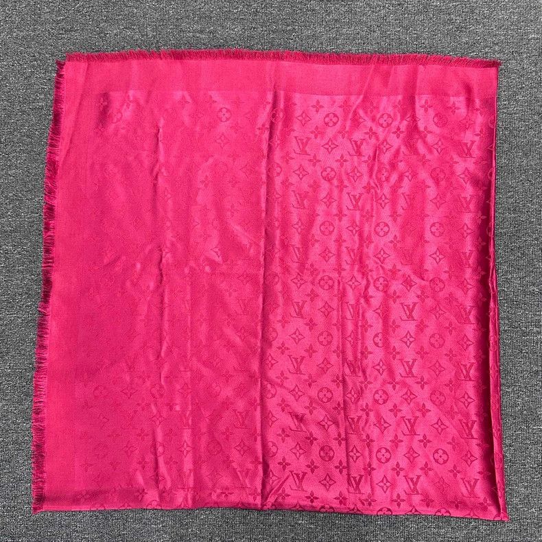 Louis Vuitton louis vuitton magenta silk scarf Size ONE SIZE - 2 Thumbnail