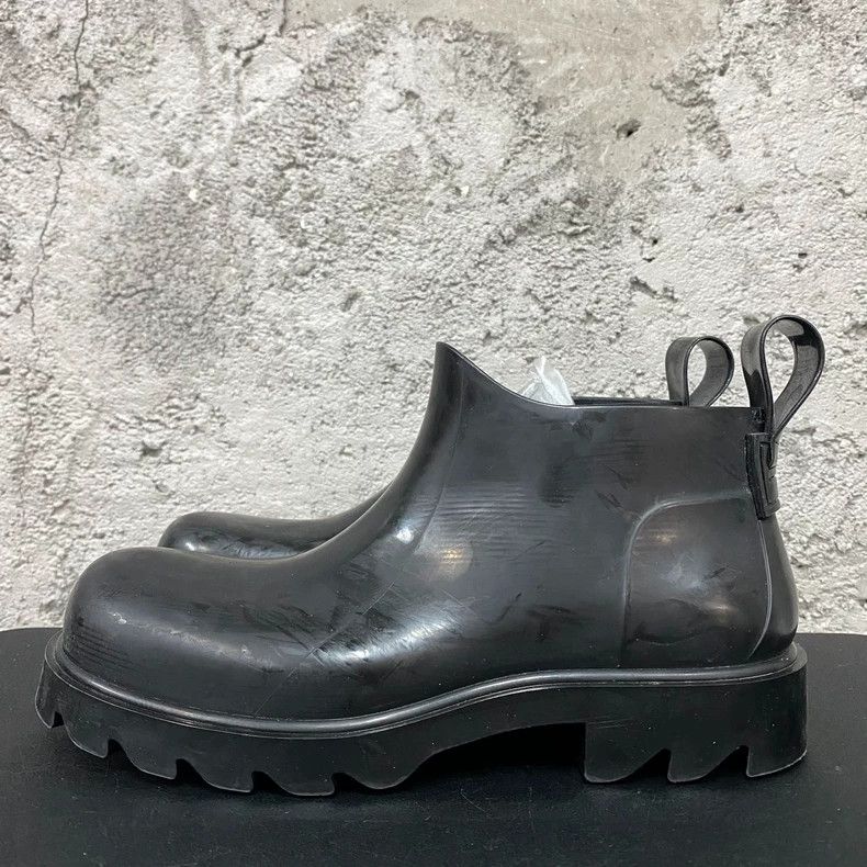 Bottega Veneta Bottega Veneta black rain boots Size US 11 / EU 44 - 2 Thumbnail