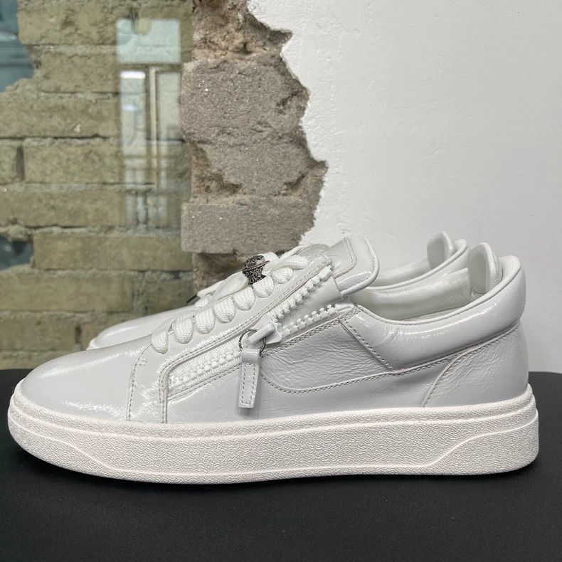 Giuseppe Zanotti giuseppe zanotti white lowtop sneakers Size US 10 / EU 43 - 2 Thumbnail