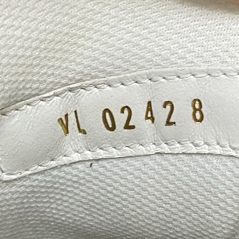 Louis Vuitton louis vuitton blue white sneakers Size US 8 / EU 41 - 8 Thumbnail