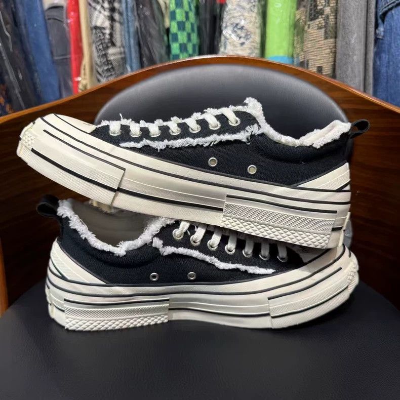 xVESSEL xvessel black and white lowtop sneakers Size US 12 / EU 45 - 7 Thumbnail