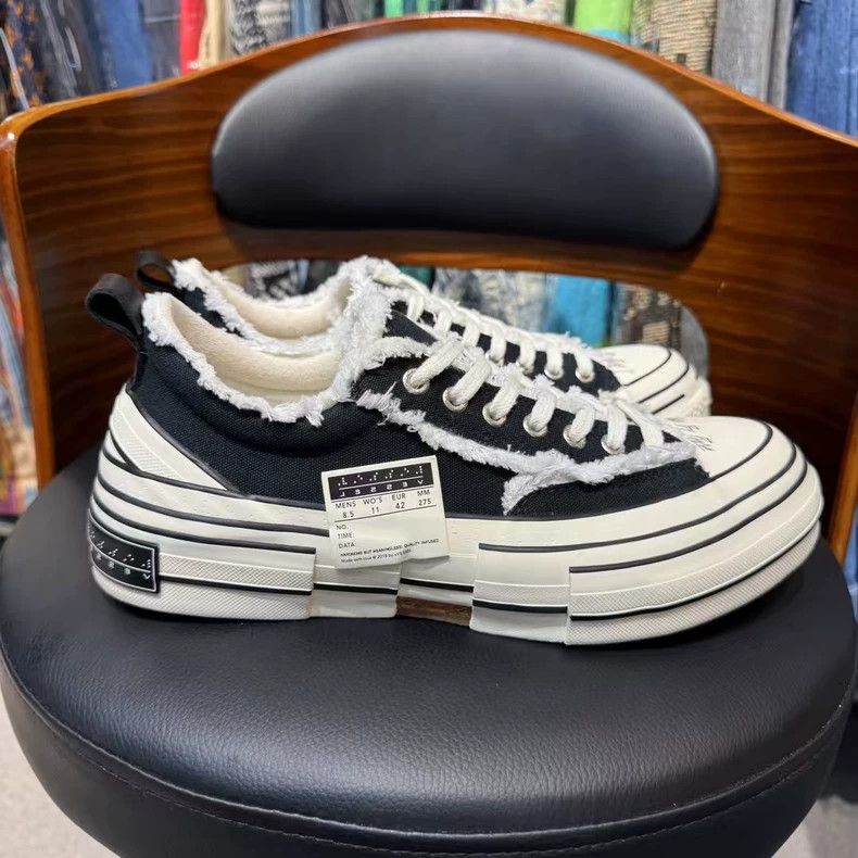 xVESSEL xvessel black and white lowtop sneakers Size US 12 / EU 45 - 4 Thumbnail