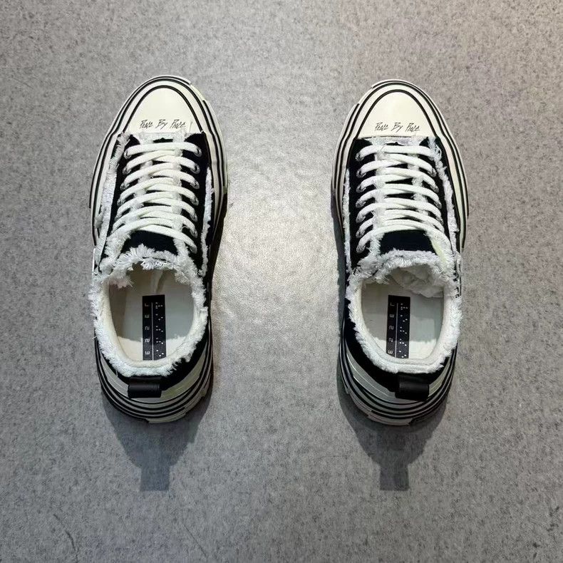xVESSEL xvessel black and white lowtop sneakers Size US 12 / EU 45 - 8 Thumbnail