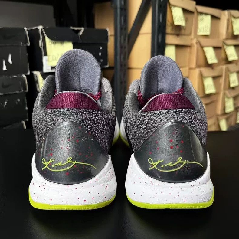 Adidas nike kobe zk5 clown 42.5 size Size US 10 / EU 43 - 3 Thumbnail