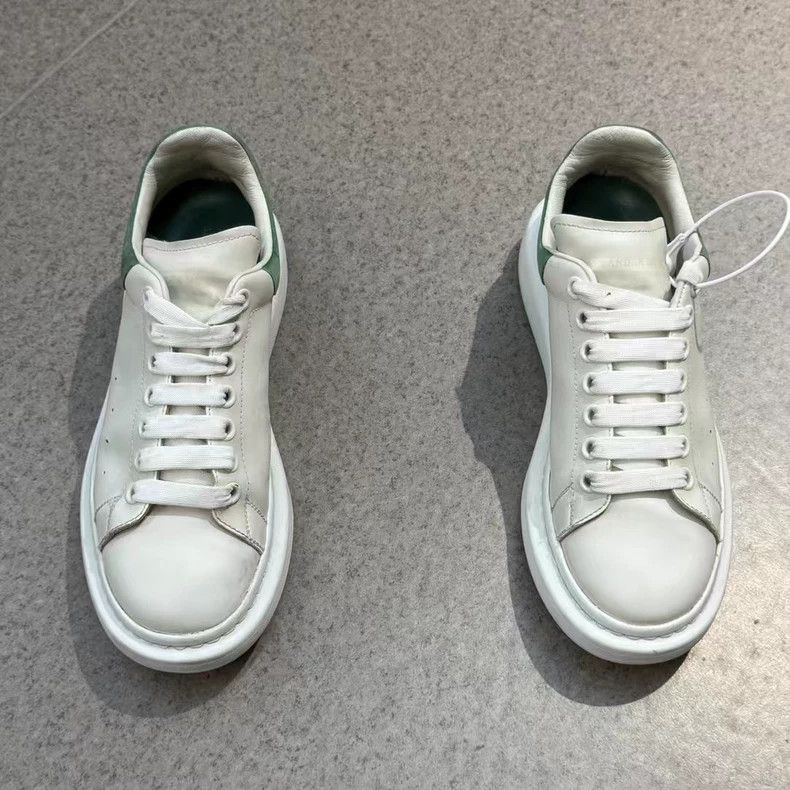 Alexander McQueen mcqueen white low-top sneakers Size US 10 / EU 43 - 4 Thumbnail