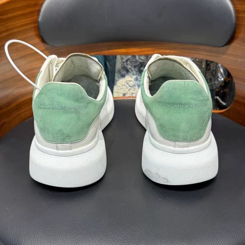 Alexander McQueen mcqueen white low-top sneakers Size US 10 / EU 43 - 2 Thumbnail