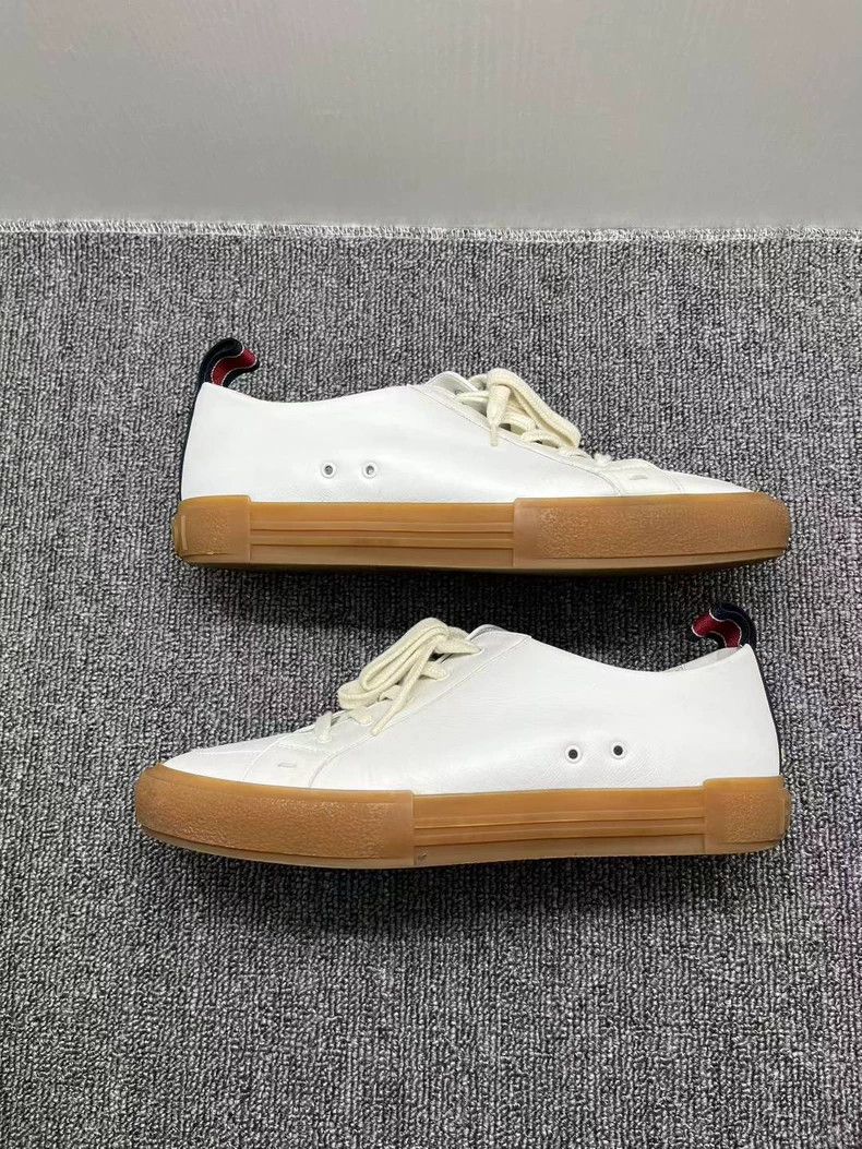 Fendi fendi white lowtop sneakers Size US 9 / EU 42 - 3 Thumbnail
