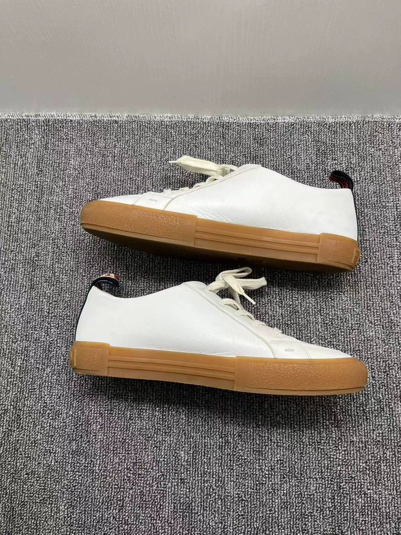 Fendi fendi white lowtop sneakers Size US 9 / EU 42 - 6 Thumbnail