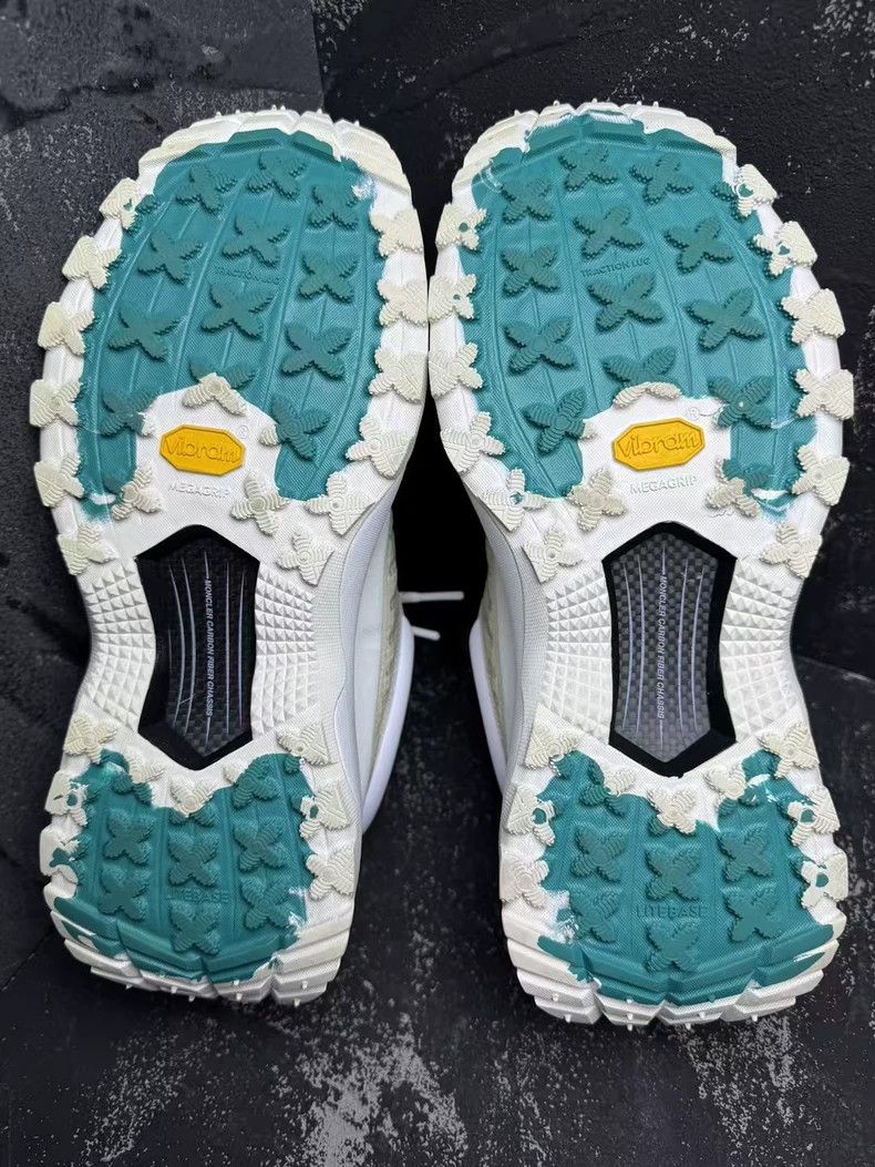 Moncler moncler white outdoor sneakers Size US 10 / EU 43 - 7 Thumbnail