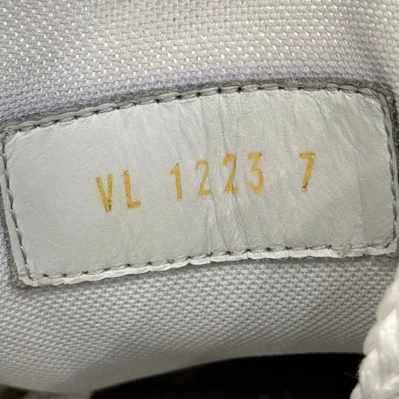 Louis Vuitton lv trainer sneakers size 41 Size US 7 / EU 40 - 7 Thumbnail