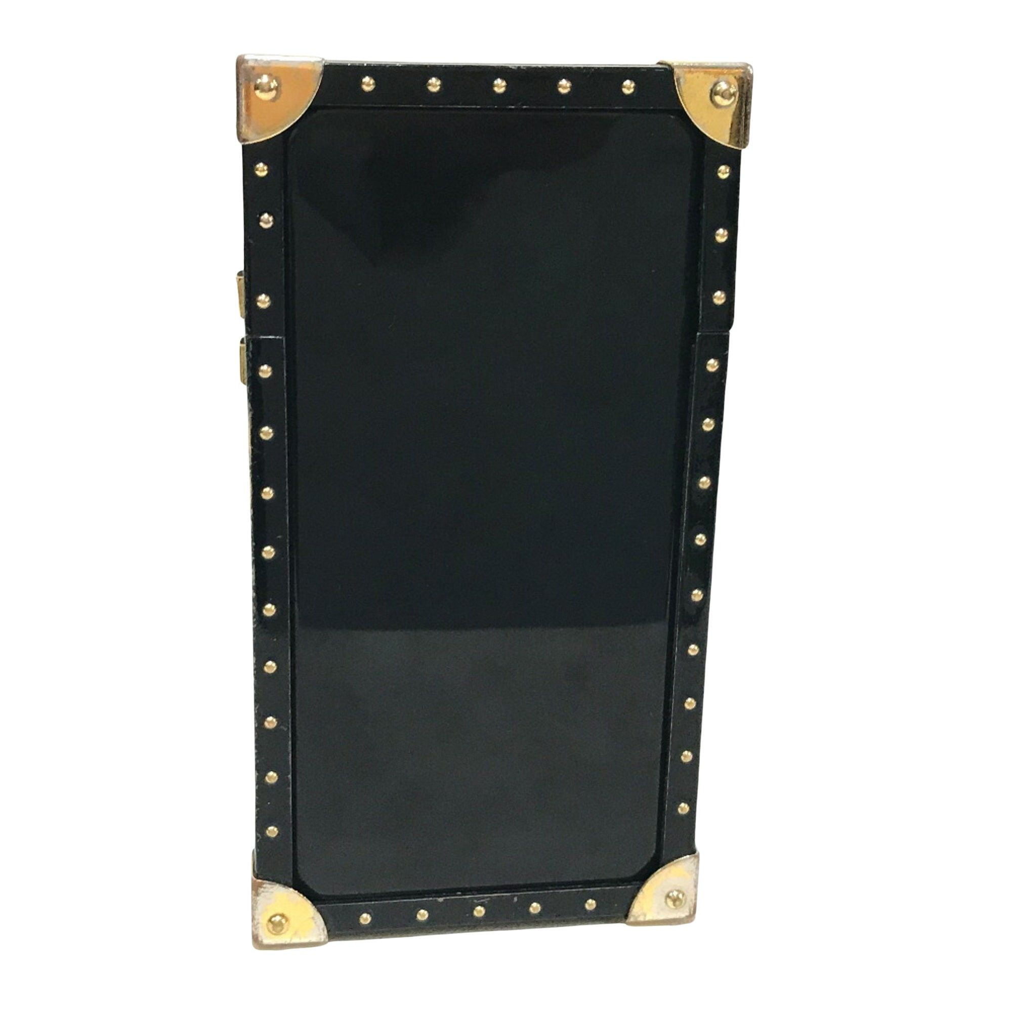 Louis Vuitton Louis Vuitton Eye Trunk phone Size ONE SIZE - 2 Thumbnail