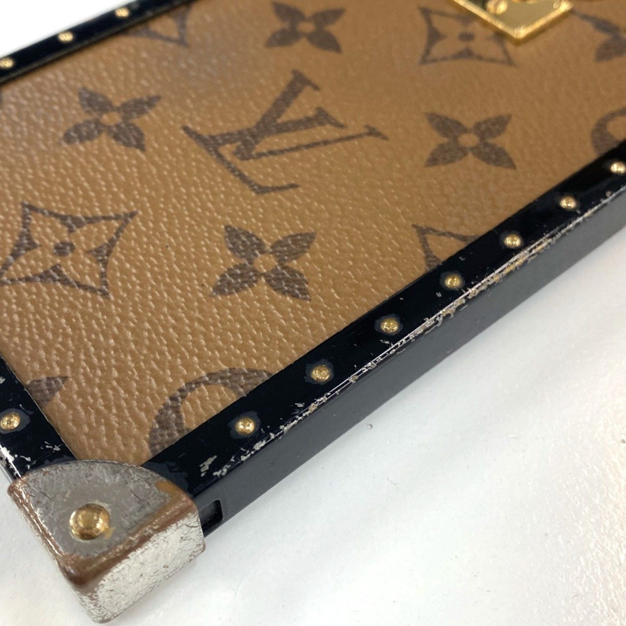 Louis Vuitton Louis Vuitton Eye Trunk phone Size ONE SIZE - 10 Thumbnail