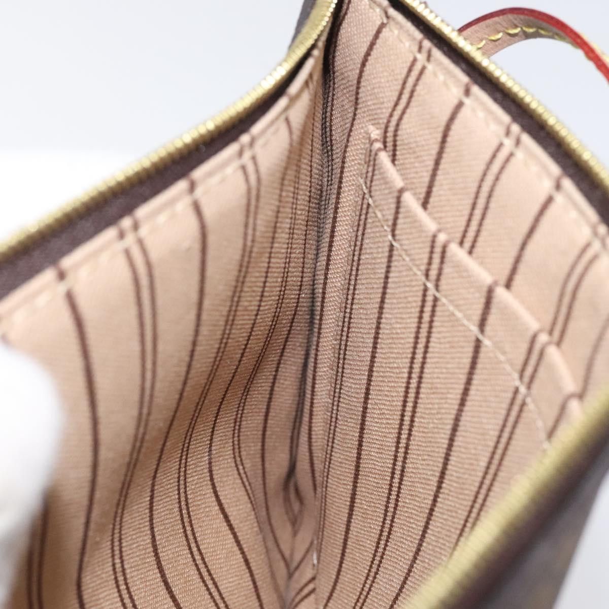 Louis Vuitton Louis Vuitton Trousse de Toilette clutch Size ONE SIZE - 13 Thumbnail