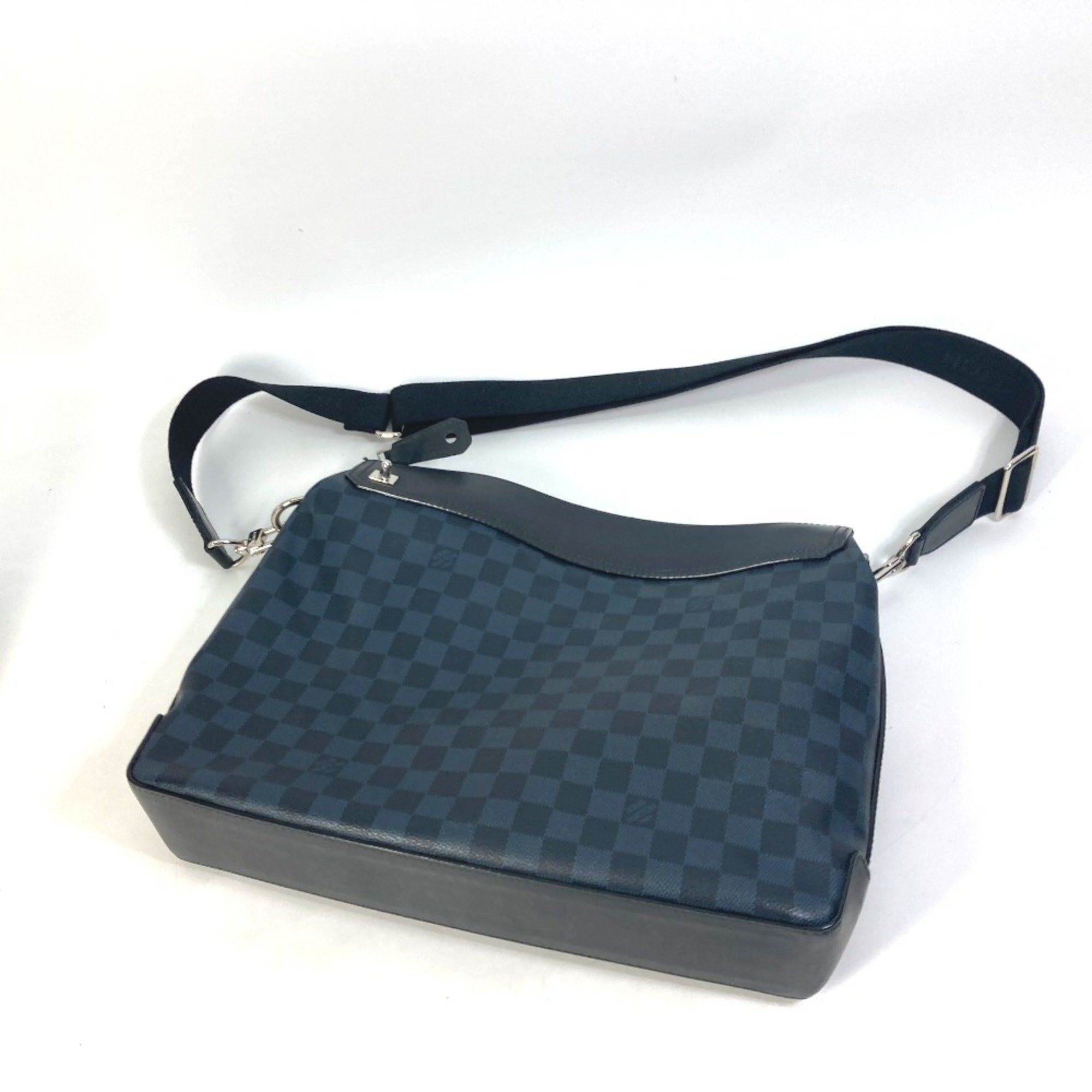 Louis Vuitton Louis Vuitton Neo Greenwich shoulder Size ONE SIZE - 5 Thumbnail