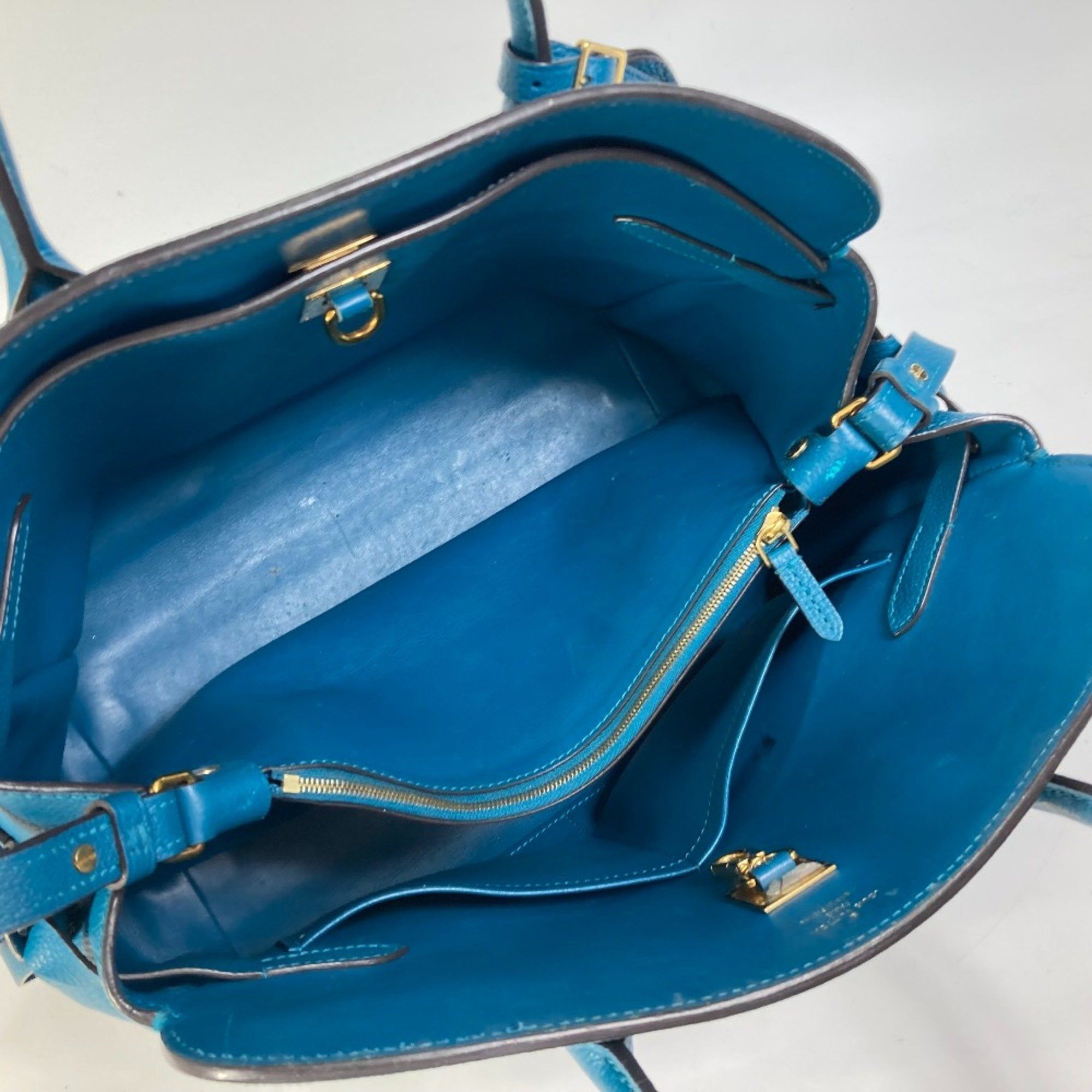 Louis Vuitton Louis Vuitton Milla shoulder Size ONE SIZE - 14 Thumbnail