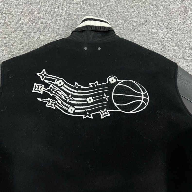 Louis Vuitton Louis Vuitton NBA Size US L / EU 52-54 / 3 - 5 Thumbnail
