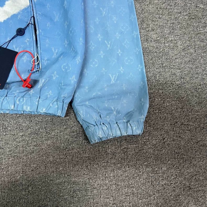 Louis Vuitton Louis Vuitton Sky Blue Hooded Jacket Size US M / EU 48-50 / 2 - 5 Thumbnail