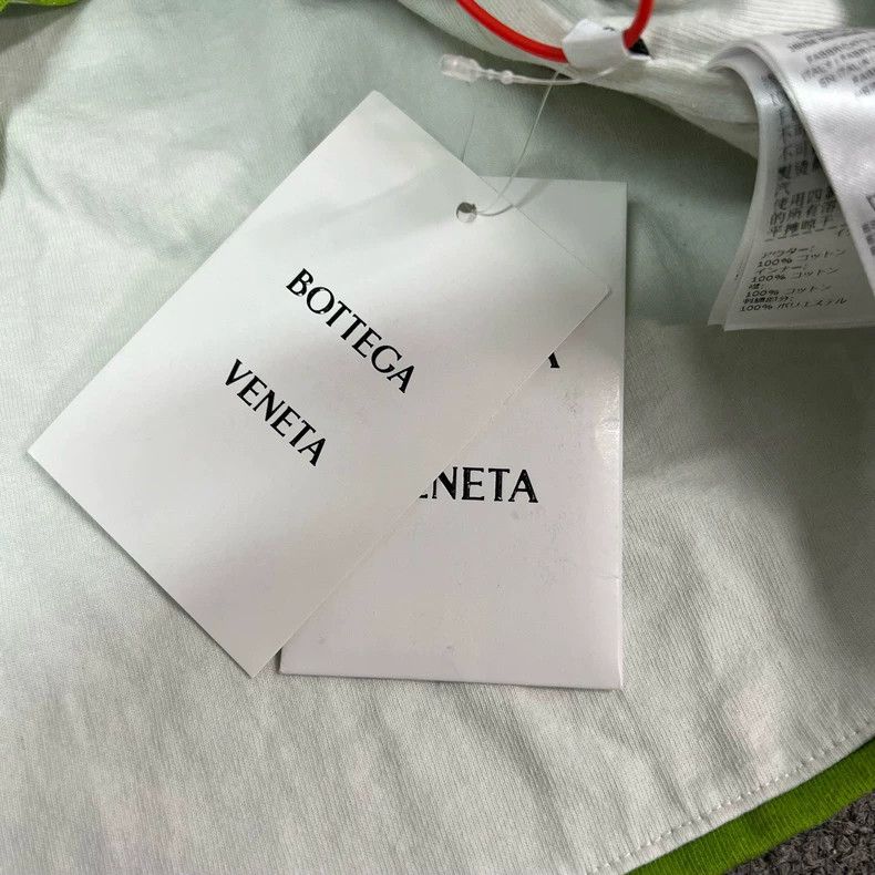 Bottega Veneta Bottega Veneta Apple Green Short Sleeve Size US M / EU 48-50 / 2 - 5 Thumbnail