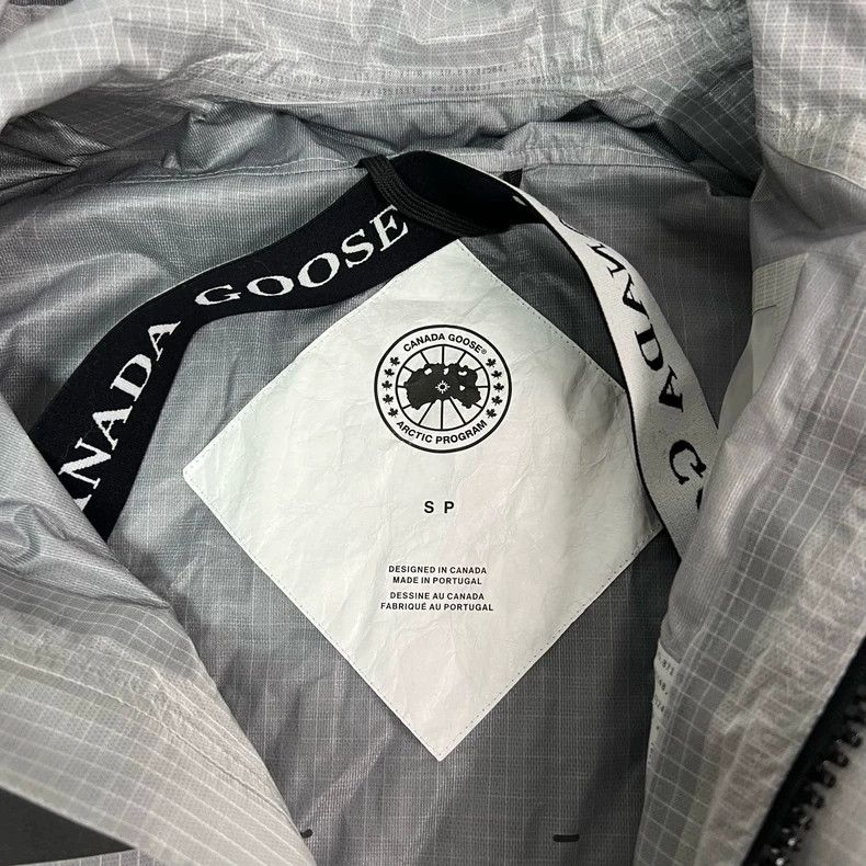 Canada Goose Canada Goose long sleeve raincoat Size US S / EU 44-46 / 1 - 7 Thumbnail