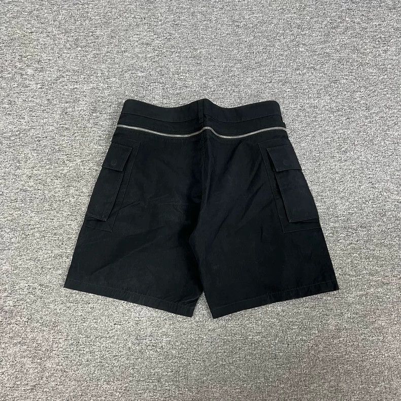 Fendi fendi double pocket cargo shorts Size US 44 / EU 60 - 2 Thumbnail