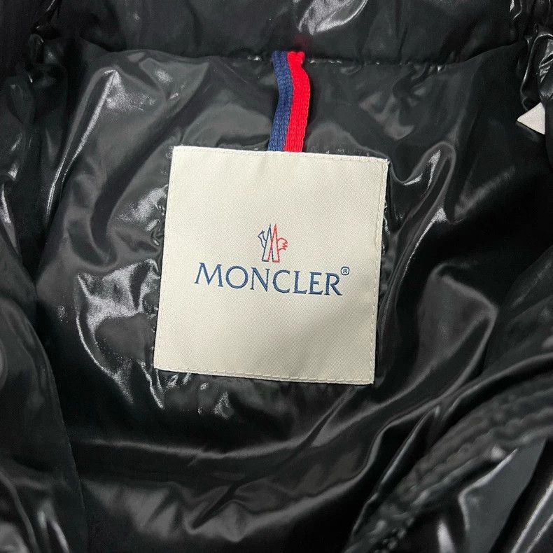 Moncler Moncler Black Down Jacket 1 Size US XS / EU 42 / 0 - 7 Thumbnail