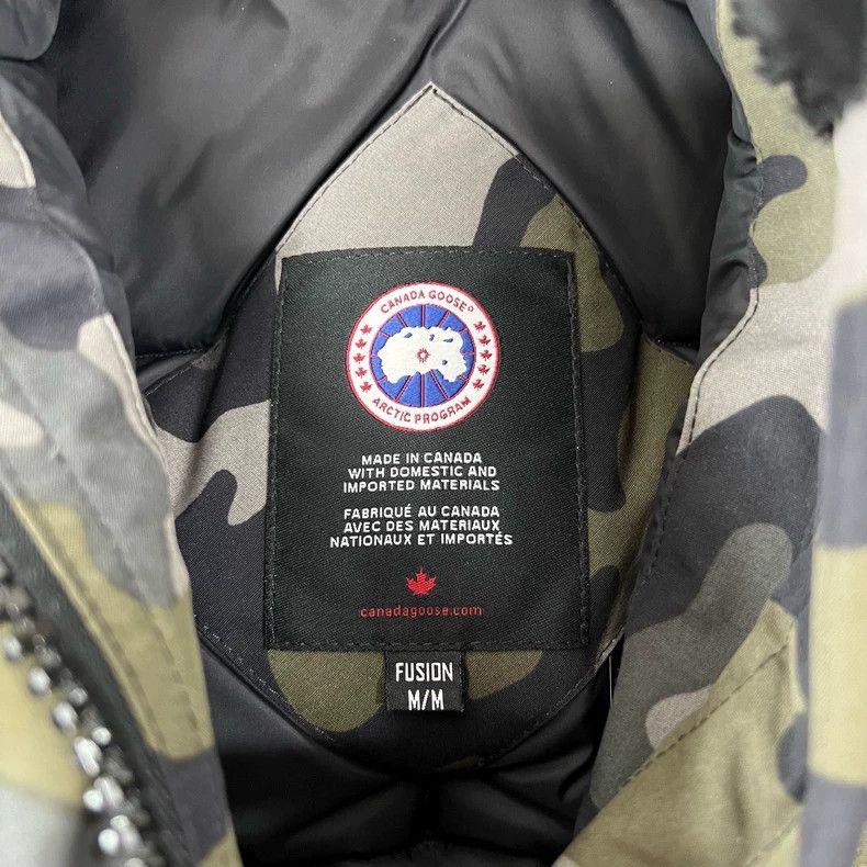 Canada Goose Canada Goose Camo Expedition Down Jacket Size US M / EU 48-50 / 2 - 6 Thumbnail