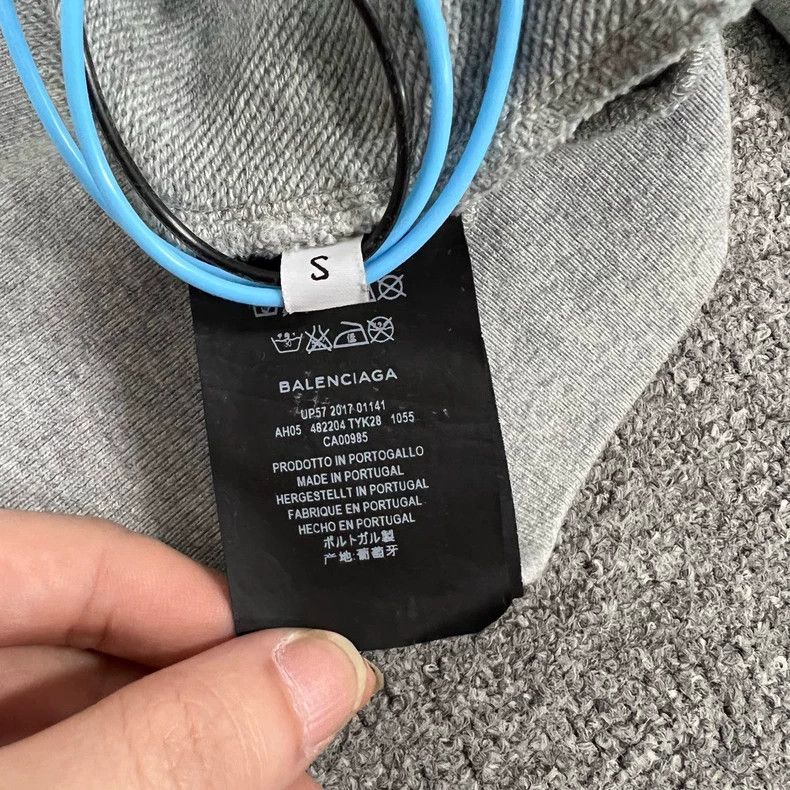 Balenciaga Balenciaga Gradient Logo Hoodie Size US S / EU 44-46 / 1 - 7 Thumbnail
