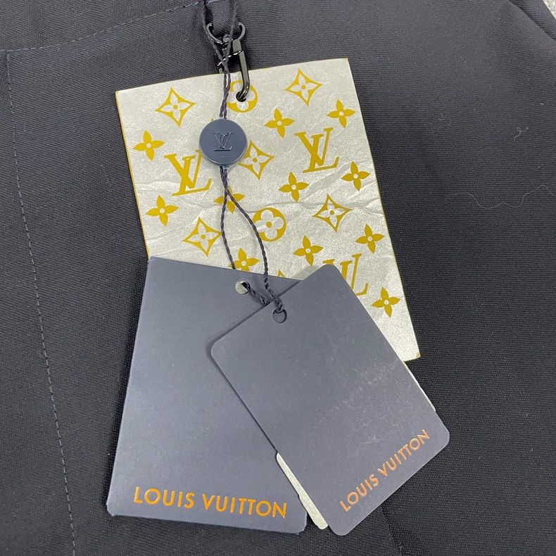 Louis Vuitton Louis Vuitton black formal shorts Size US 44 / EU 60 - 2 Thumbnail