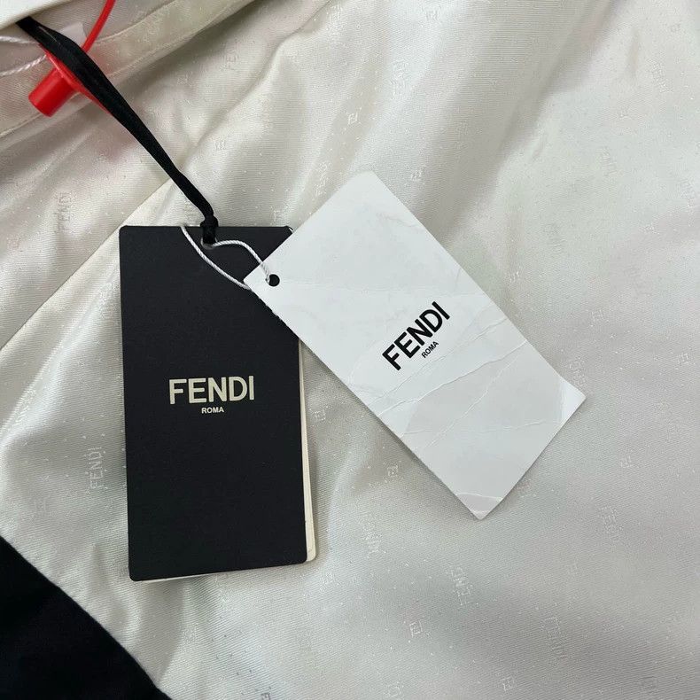 Fendi Fendi new double-sided silk coat Size US L / EU 52-54 / 3 - 4 Thumbnail