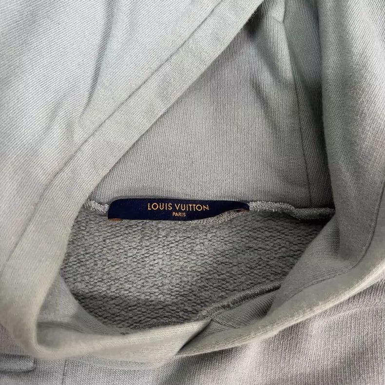 Louis Vuitton Louis Vuitton Lv Embroidered Hoodie Size US M / EU 48-50 / 2 - 7 Thumbnail